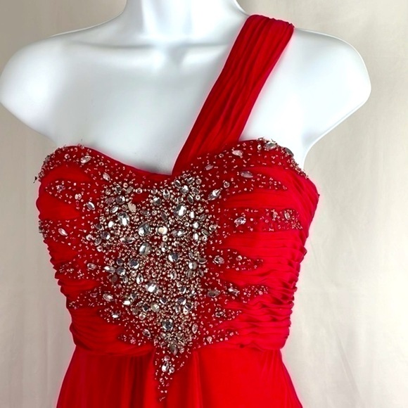 Betsy & Adam Red Gown with Beading & Cascading Skirt, Size 2 - Picture 3 of 14